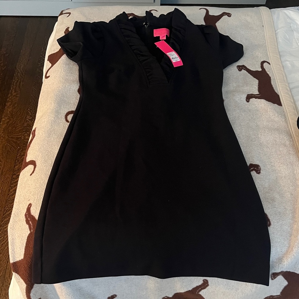 Dark Navy Lilly Pulitzer Short Sleeve Tisbury Shift Dress